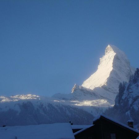 Haus Perelia C Apartment Zermatt Ngoại thất bức ảnh