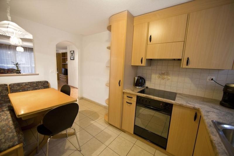 Haus Perelia C Apartment Zermatt Ngoại thất bức ảnh