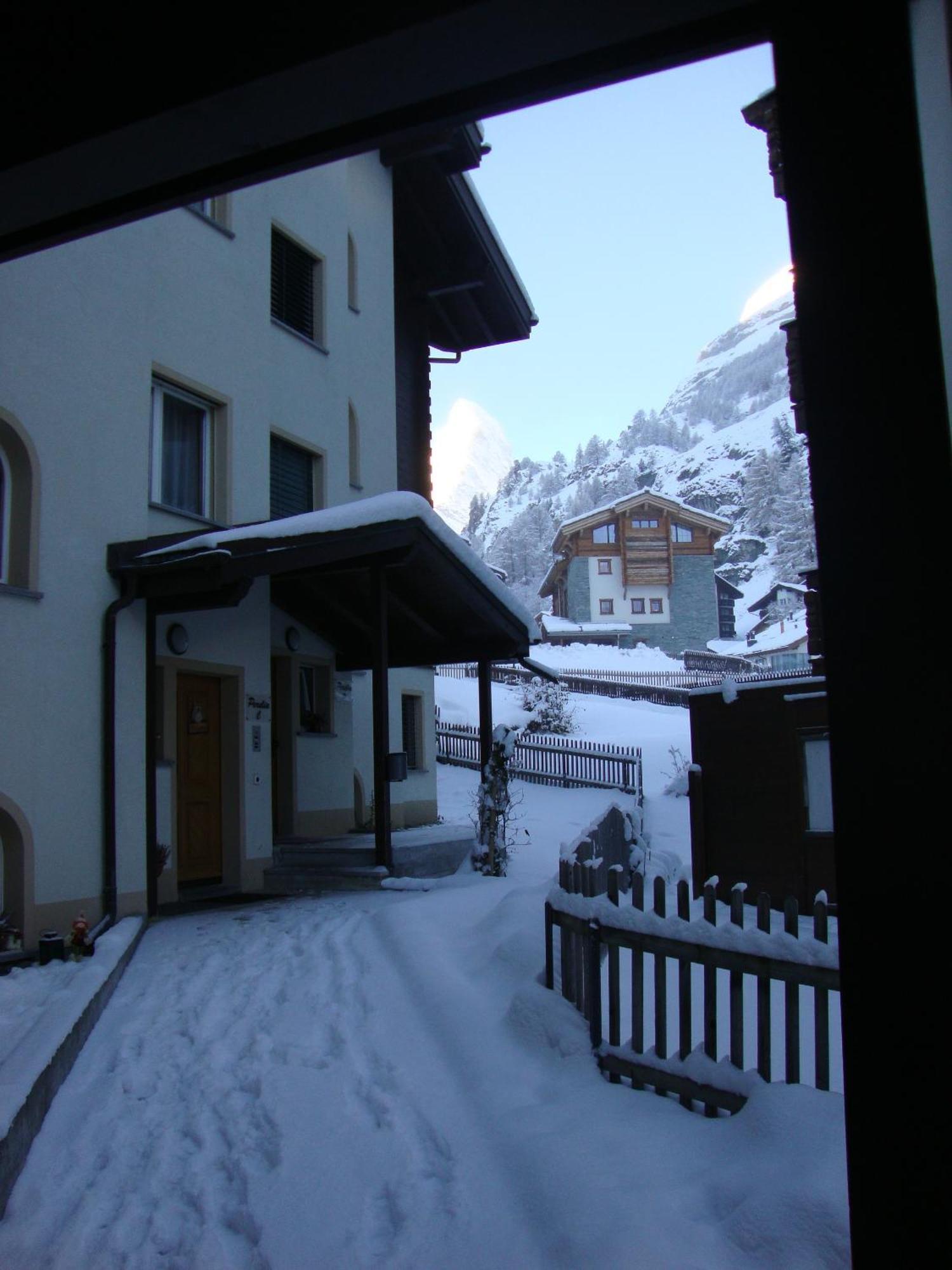 Haus Perelia C Apartment Zermatt Ngoại thất bức ảnh