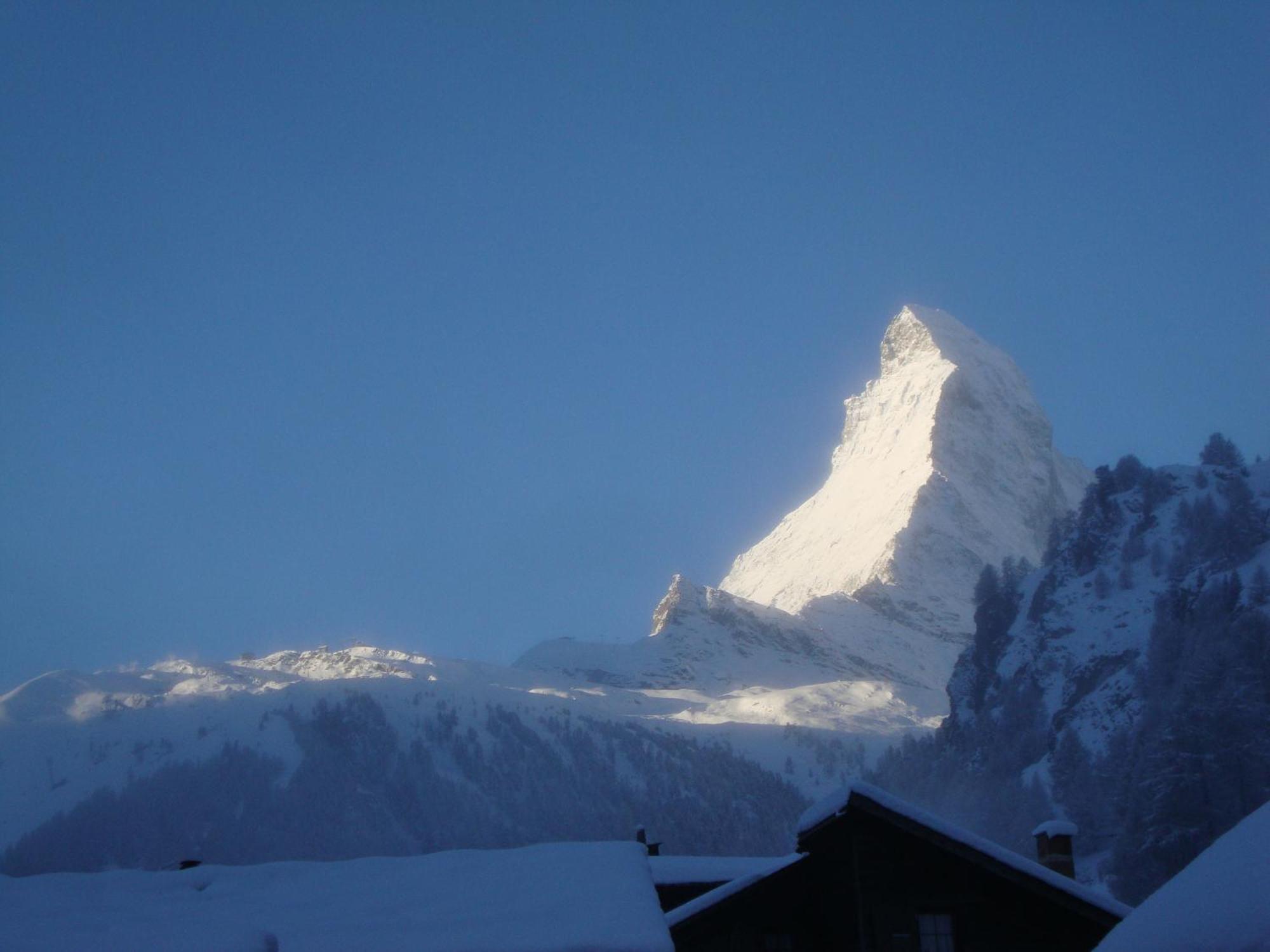 Haus Perelia C Apartment Zermatt Ngoại thất bức ảnh