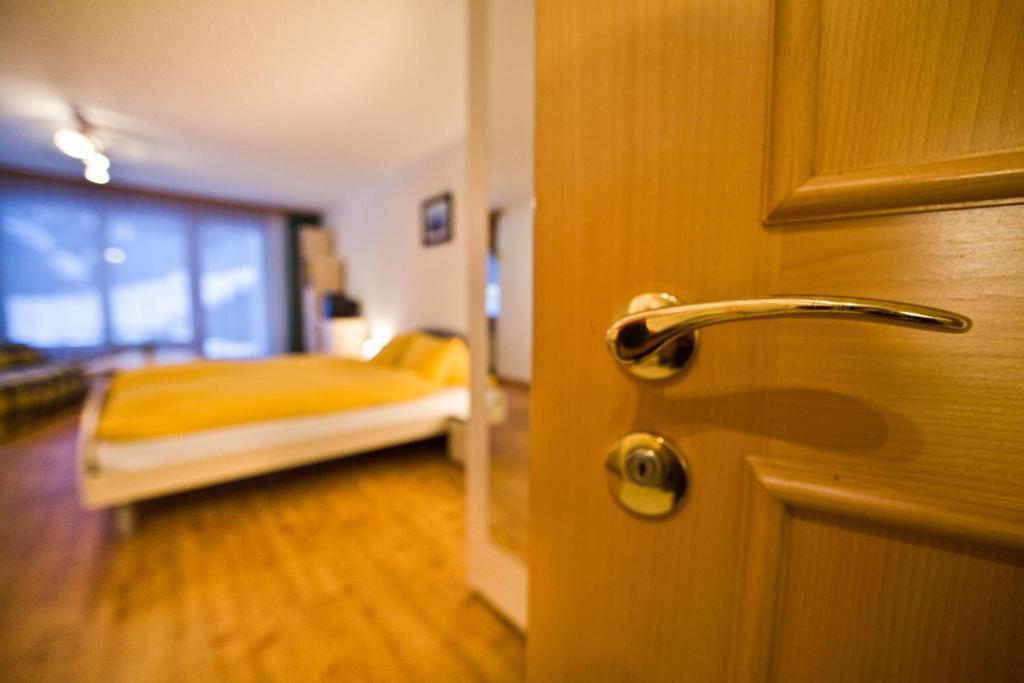 Haus Perelia C Apartment Zermatt Phòng bức ảnh
